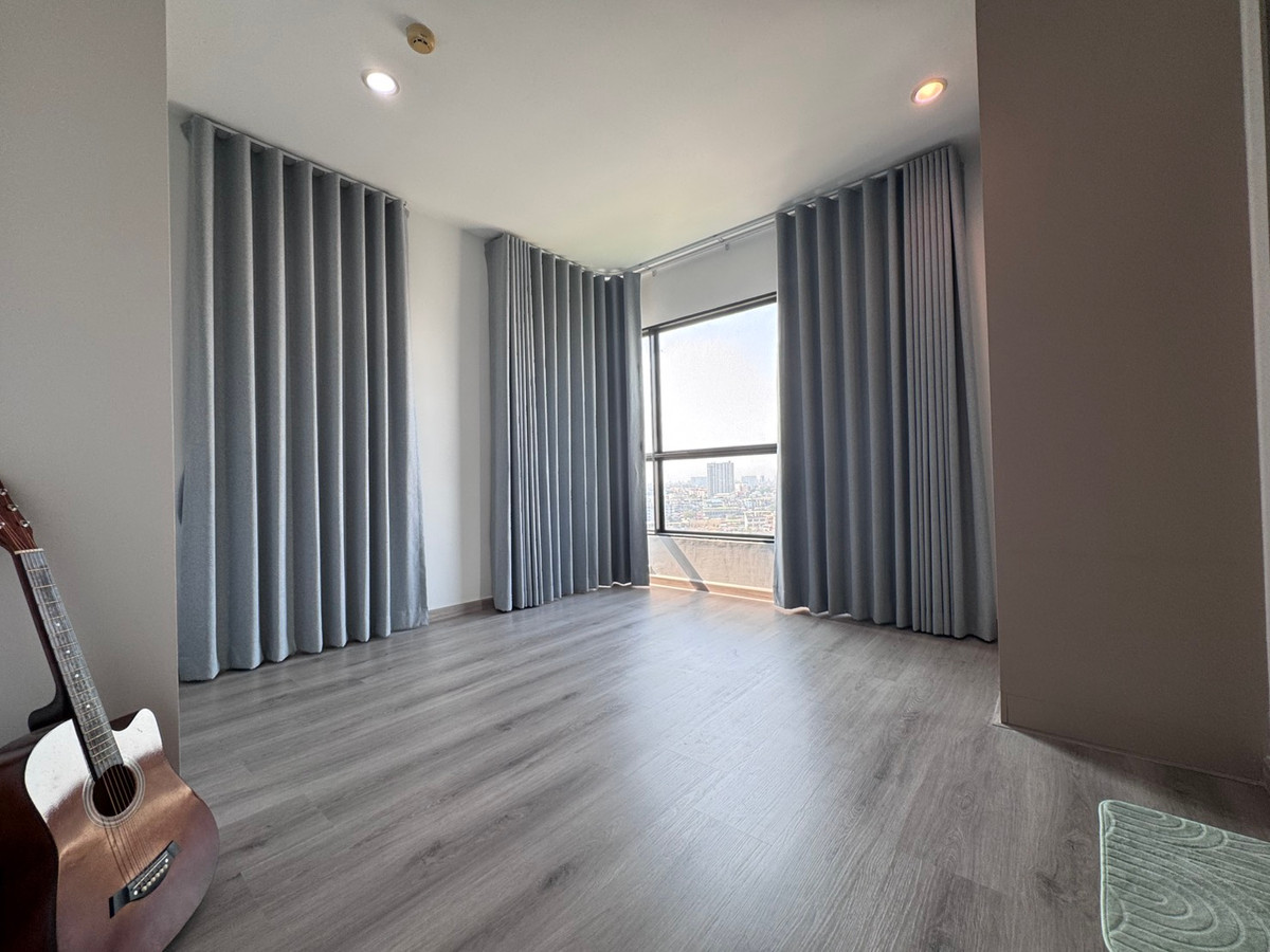 ให้เช่าคอนโดวงเวียนใหญ่ เจริญนคร : ห้องรีโนเวทใหม่ Teal Sathorn Taksin คอนโดติด Bts วงเวียนใหญ่ 2 ห้องนอน เฟอรนิเจ้อครบ ว่างให้เช่าครับ