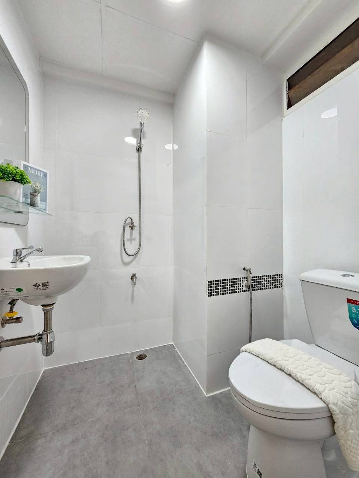 For SaleCondoChokchai 4, Ladprao 71, Ladprao 48, : Good location, near Big C Lat Phrao Very beautifully decorated, 1 bedroom, price 1.49 million, make an appointment to see the room 0925141987