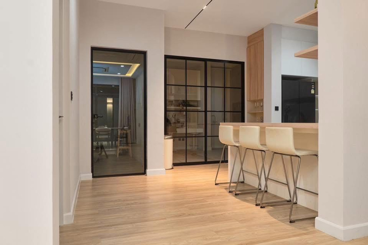 For SaleHouseOnnut, Udomsuk : The Gentry Sukhumvit 101 Pet-Friendly House Near BTS For Sale 32 MB Please call: 082-894-4624