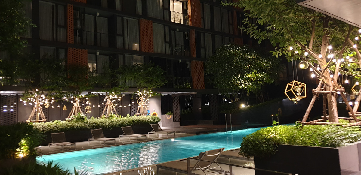 ให้เช่าคอนโดสุขุมวิท อโศก ทองหล่อ : 🔥 2 ห้องนอน Rare Unit ใกล้ BTS เอกมัย | Quintara สุขุมวิท 42 | วิวสระ ห้องหัวมุม 🔥