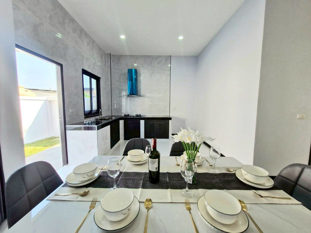 ขายบ้านพัทยา บางแสน ชลบุรี สัตหีบ : บ้านเดี่ยวทุ่งกลมตาลหมัน / 3 ห้องนอน (ขาย), Single House Thung Klom Tanman / 3 Bedrooms (FOR SALE) AM105