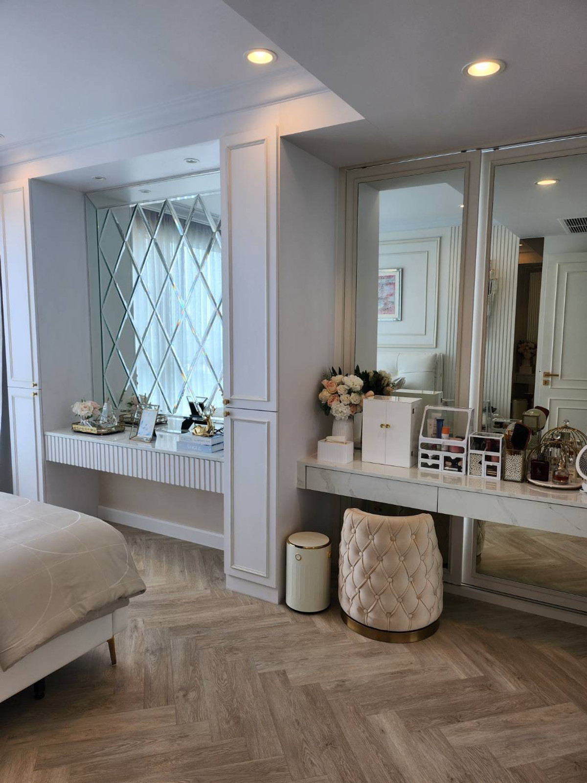 For SaleCondoRama3 (Riverside),Satupadit : Condo for sale Supalai Riva Grande Rama 3, high floor, beautiful view, 2 bedrooms, 75 sq m., ready to move in, 28th floor, fully furnished, good location.