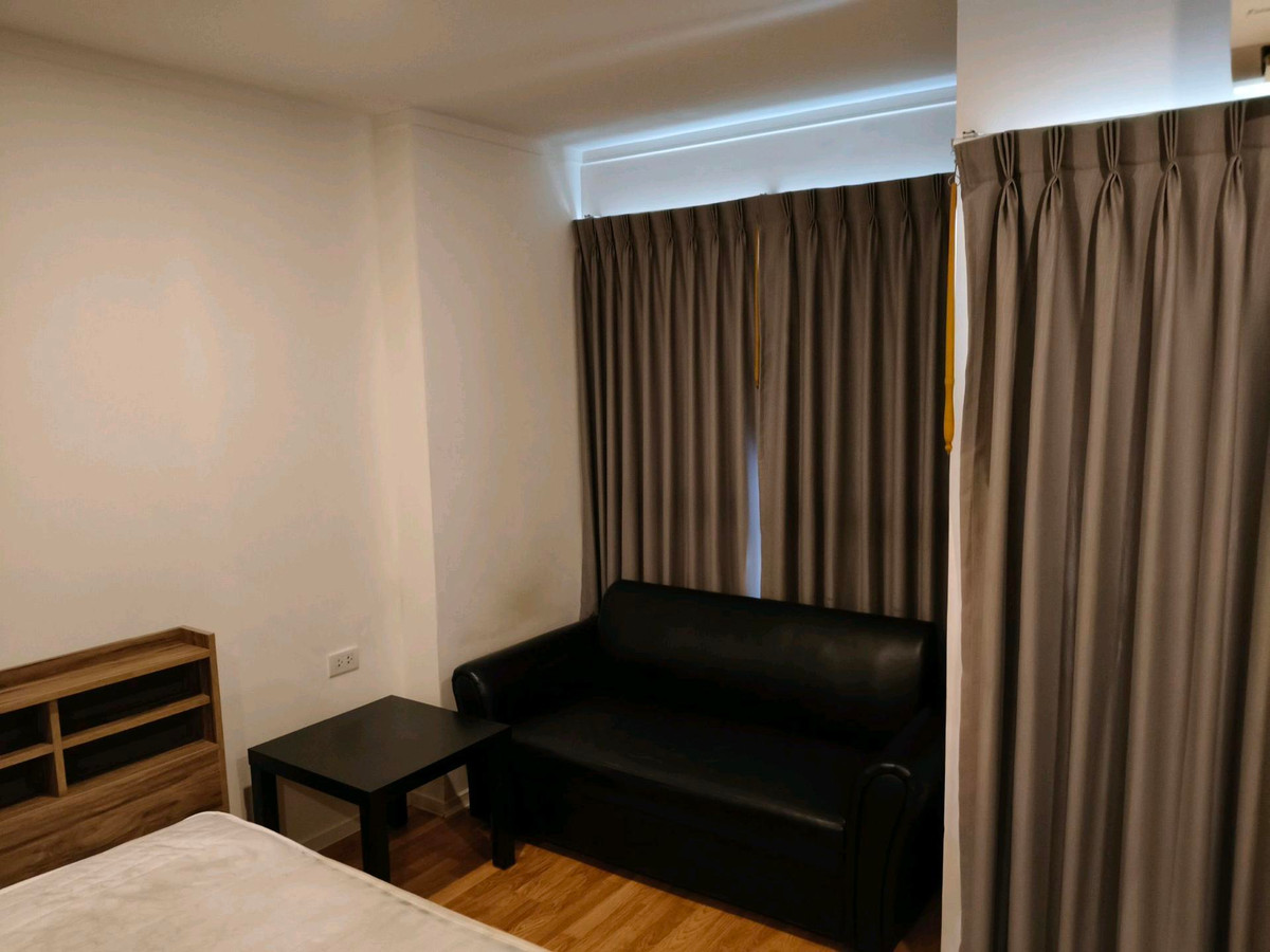 For RentCondoPattanakan, Srinakarin : Available for rent, room 26.5 sq m., Lumpini Ville Condo, Phatthanakan, Srinakarin.