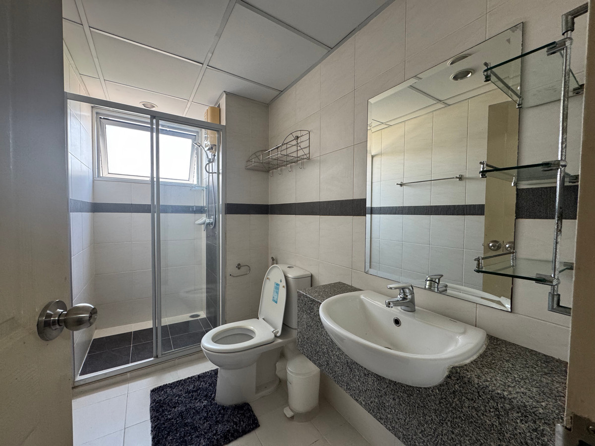 ขายคอนโดอ่อนนุช อุดมสุข : เพียง 100 เมตร จาก บีทีเอส อุดมสุข คอนโดพร้อมอยู่ 2ห้องนอน 2ห้องน้ำ ขนาด 82.5 ตารางเมตร