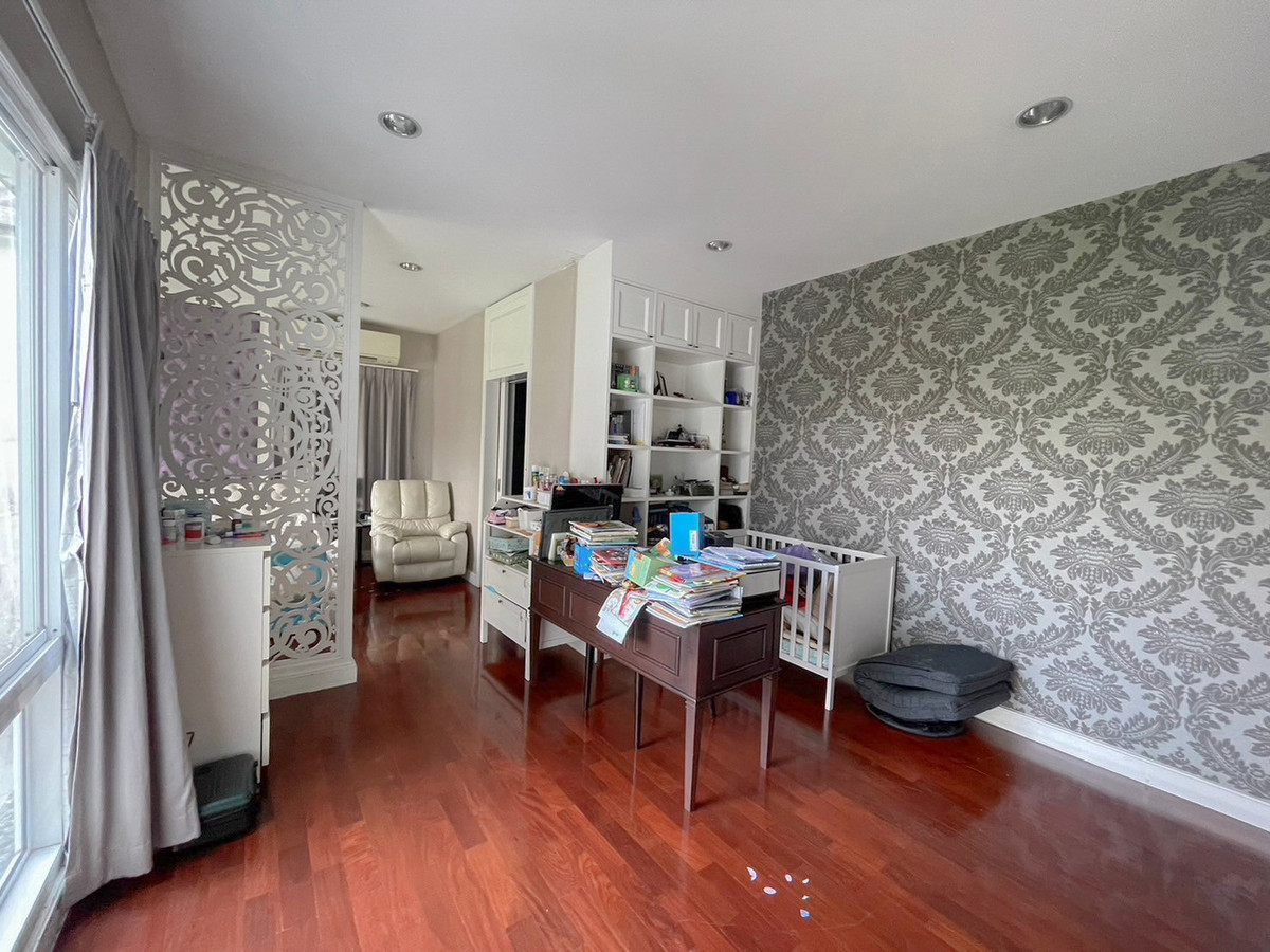 For SaleHouseNawamin, Ramindra : Grand Bangkok Boulevard Ratchada - Ramindra / 5 bedrooms (For Sale), Grand Bangkok Boulevard Ratchada - Ramindra / 5 Bedrooms (FOR SALE) MNT051