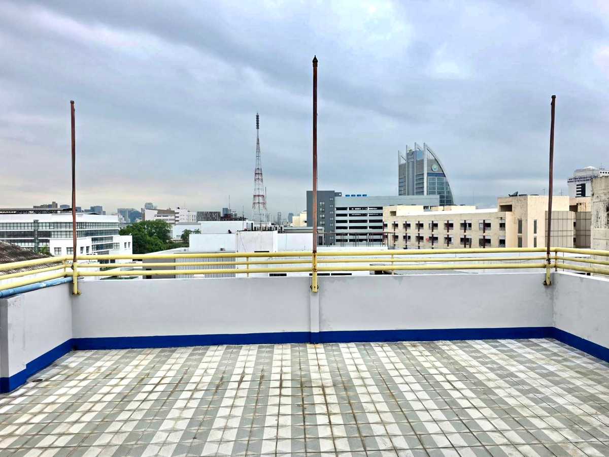 For SaleShop HouseVipawadee, Don Mueang, Lak Si : Commercial Building Vibhavadi 2 / 7 Office Room (FOR SALE) BNS016