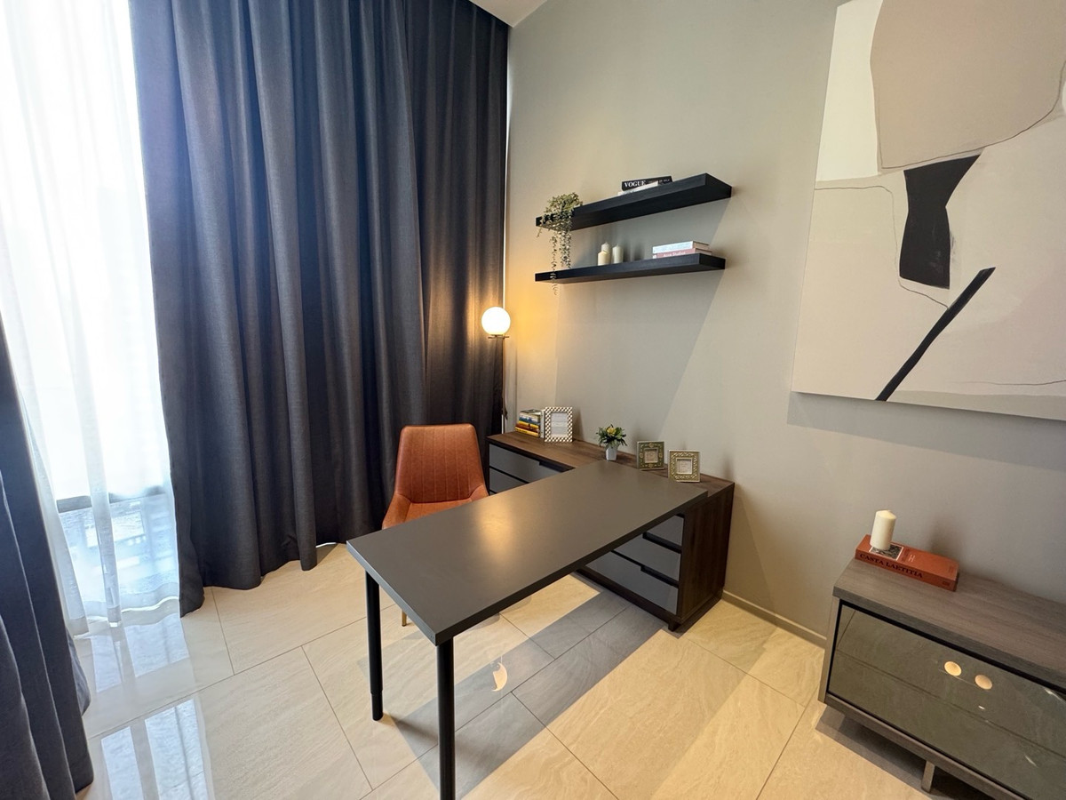 For RentCondoSilom, Saladaeng, Bangrak : For Rent Ashton Silom 2 Bedroom price 70,000 baht contact 0869017364