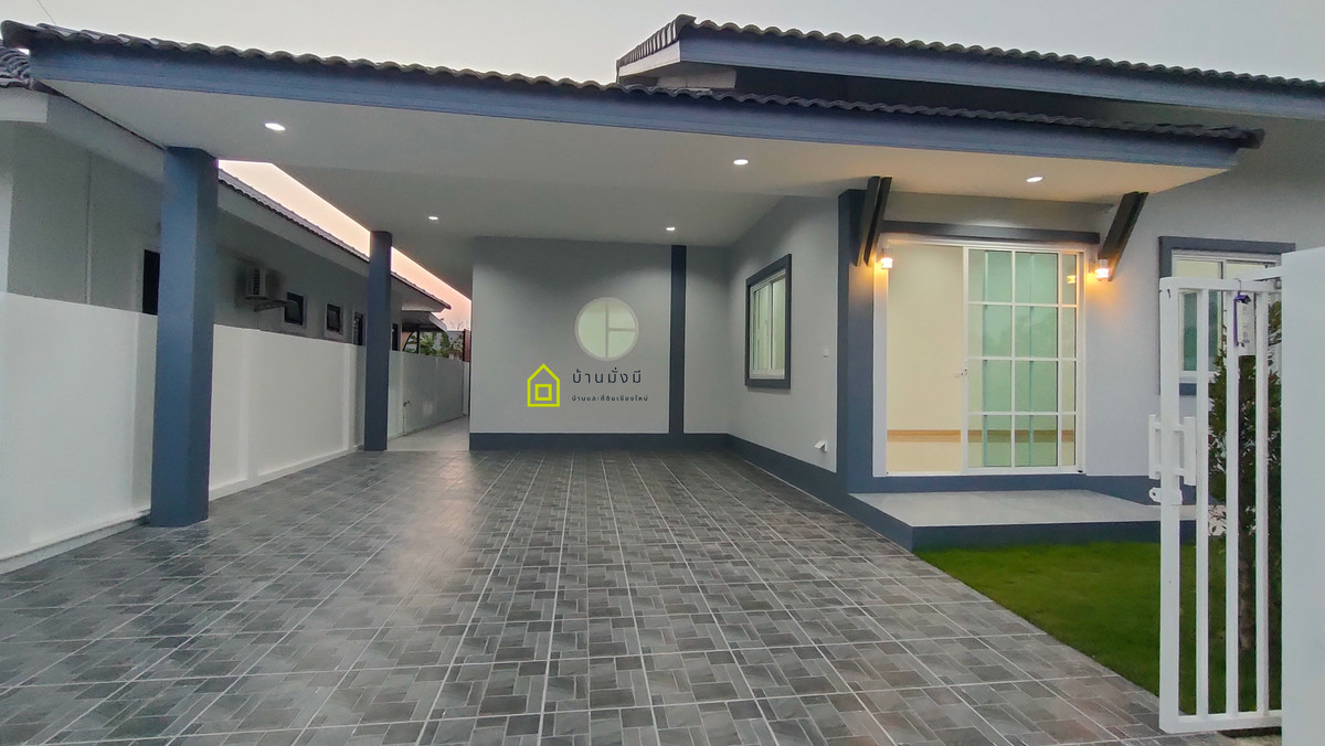 For SaleHouseChiang Mai : House near Nong Chom Intersection (Likhit Chiwan), near Ton Kla School, San Sai District, Chiang Mai.