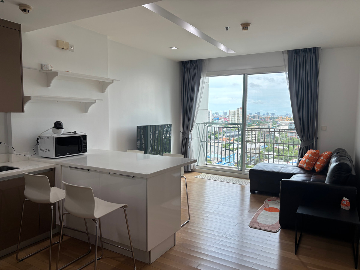 ให้เช่าคอนโดสุขุมวิท อโศก ทองหล่อ : ให้เช่า ห้องหรู 2 นอน พร้อมย้าย สิริ แอท สุขุมวิท