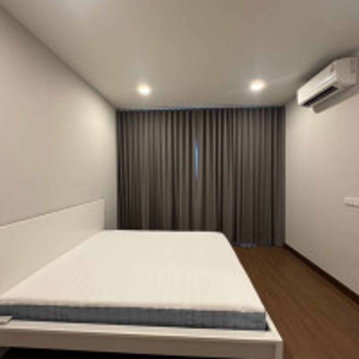 ให้เช่าบ้านบางนา แบริ่ง ลาซาล : ขายบ้านหรู THE CITY บางนา กม.7 หลังใหญ่ 326 ตร.ม. 4 นอน 5 น้ำ ทิศเหนือไม่ร้อน เฟอร์ฯ+เครื่องใช้ไฟฟ้าครบ ทำเลดีที่สุดหลัง Mega Bangna สังคมคุณภาพระดับพรีเมียม  .