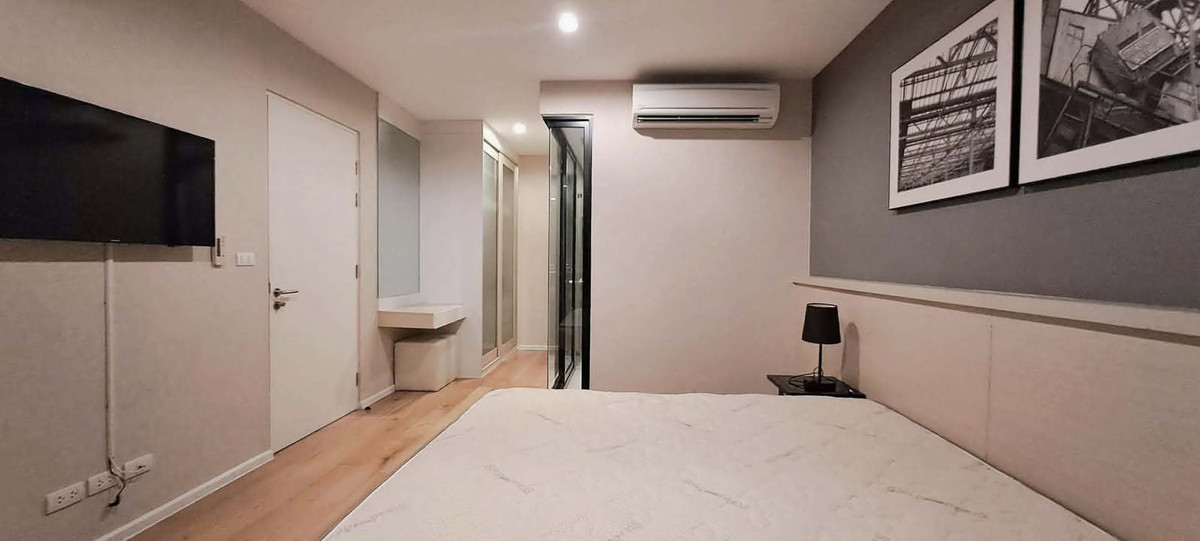 For RentCondoSukhumvit, Asoke, Thonglor : For rent, Up Ekamai (77.48 sq m.), 2 bedrooms, 2 bathrooms, beautifully decorated, ready to move in.