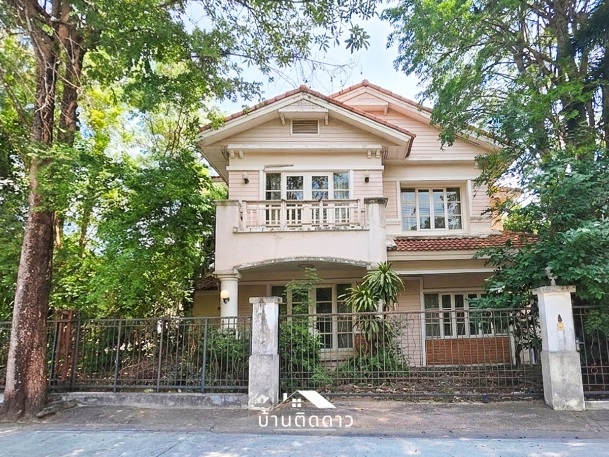 ขายบ้านราษฎร์บูรณะ สุขสวัสดิ์ : ขายตามสภาพแต่ศักยภาพล้น! บ้านเดี่ยวมัณฑนา 4 นอน 3 น้ำ พื้นที่เยอะสะใจ ใกล้สโมสรส่วนกลาง แถมทำเลยังใกล้พระราม3 เพียง 15 นาที