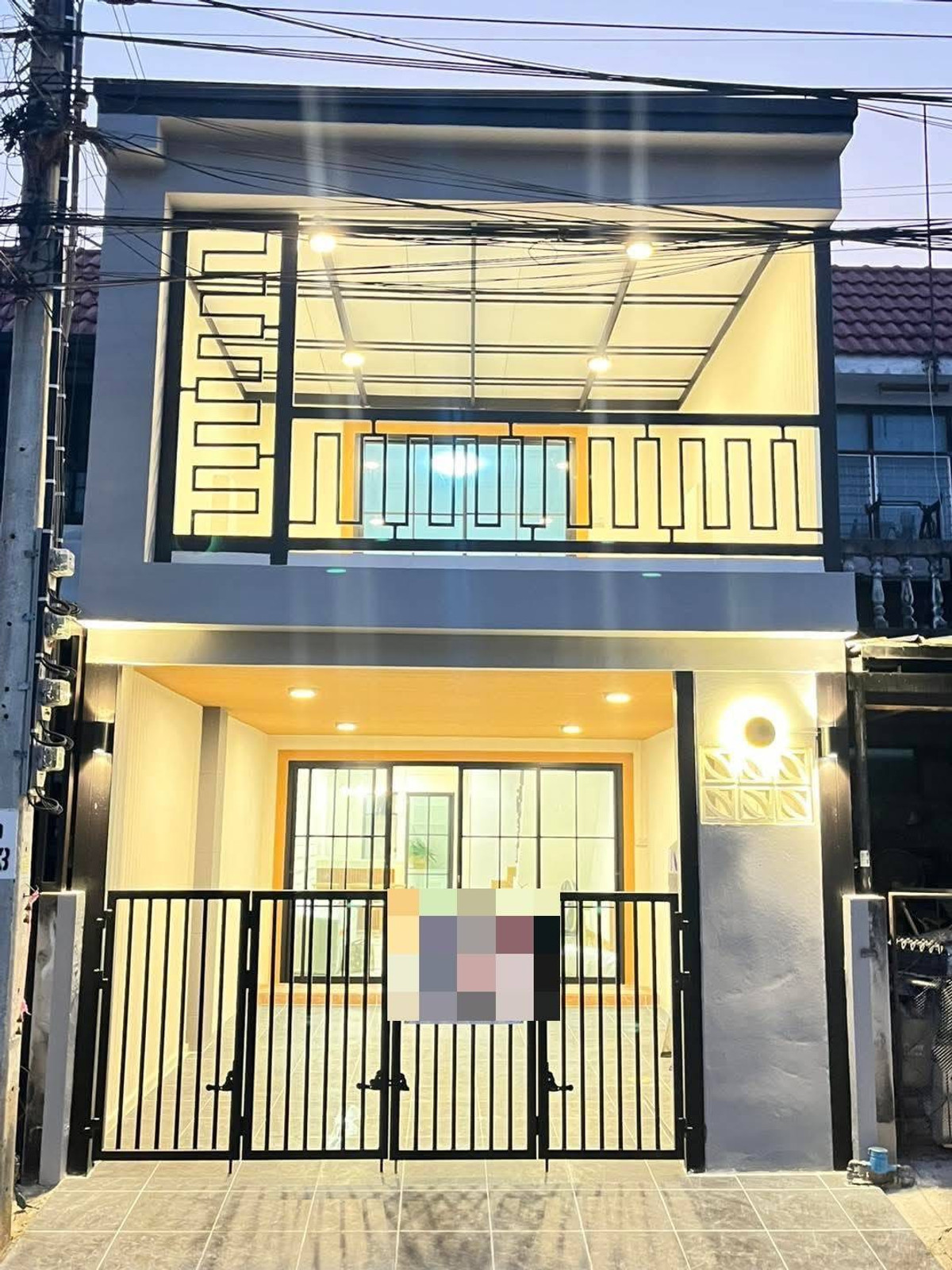 ขายทาวน์โฮมนนทบุรี บางใหญ่ บางบัวทอง : ขายทาวน์เฮาส์พระปิ่น 3 บางใหญ่ 17 ตร.ว. 3 นอน แต่งใหม่มีระเบียง ฟรีเฟอร์ฯ ฟรีโอน