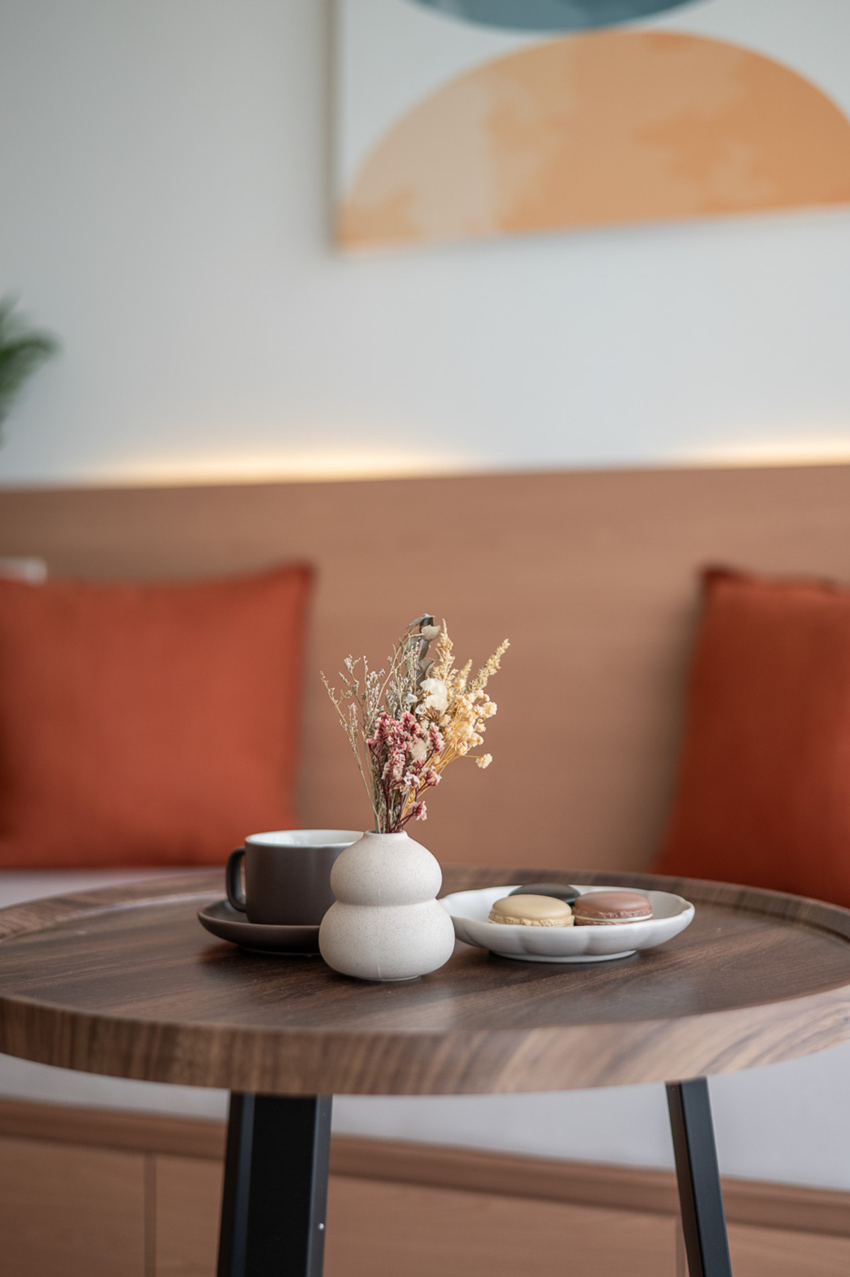 ขายคอนโดลาดพร้าว เซ็นทรัลลาดพร้าว : 🚀 The issara Ladprao - 34ตรม. สตูดิโอ รีโนเวทใหม่ 092-545-6151 (ทีม)