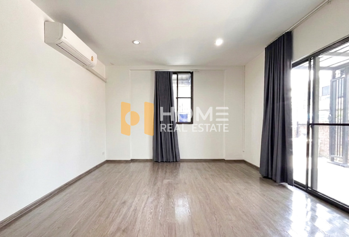 ขายบ้านสมุทรปราการ สำโรง : ภัสสร บางนา - วงแหวน / 4 ห้องนอน (ขาย), Passorn Bangna - Wongwaen / 4 Bedrooms (FOR SALE) POON208