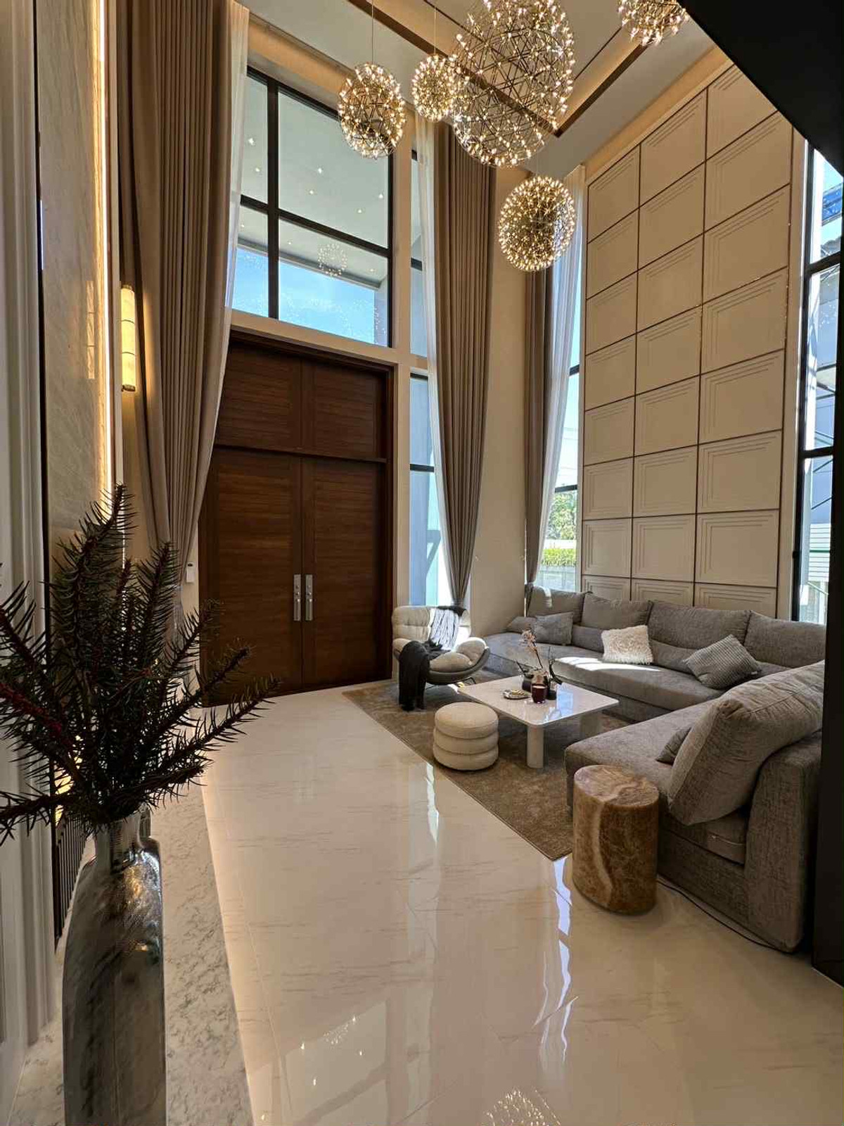 ให้เช่าบ้านลาดกระบัง สุวรรณภูมิ : เช่าบ้านหรู The City Sukhumvit Onnut