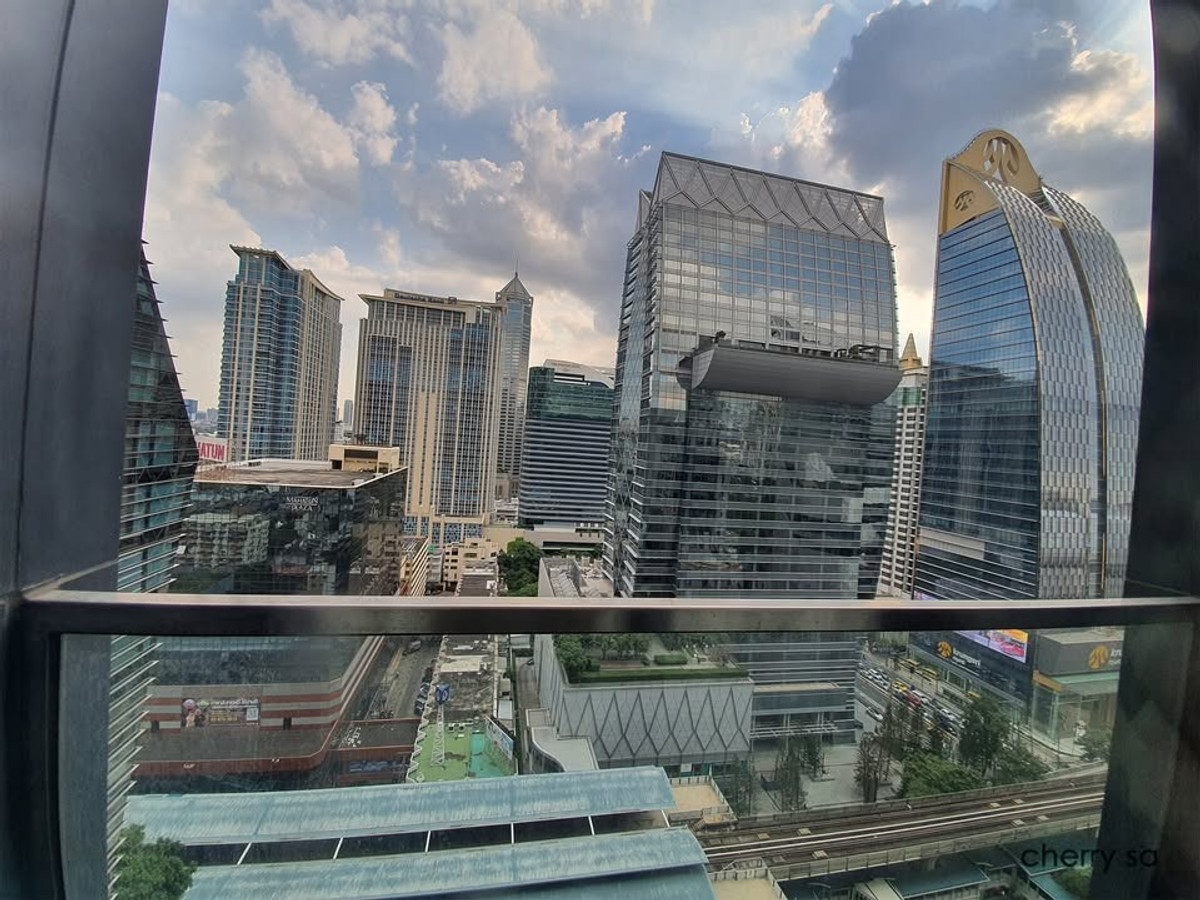 ให้เช่าคอนโดวิทยุ ชิดลม หลังสวน : ให้เช่า Noble Ploenchit 2 ห้องนอน 93 ตร.ม. ลิฟท์ส่วนตัว ติด BTS