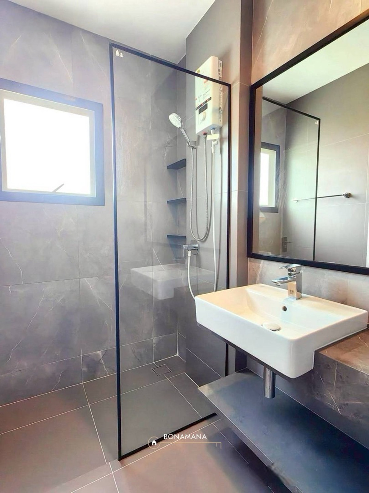 บ้านบางนา แบริ่ง ลาซาล : ขาย/ให้เช่า บ้านเดี่ยวบางนา บางกอก บูเลอวาร์ด บางนา-กม.5 