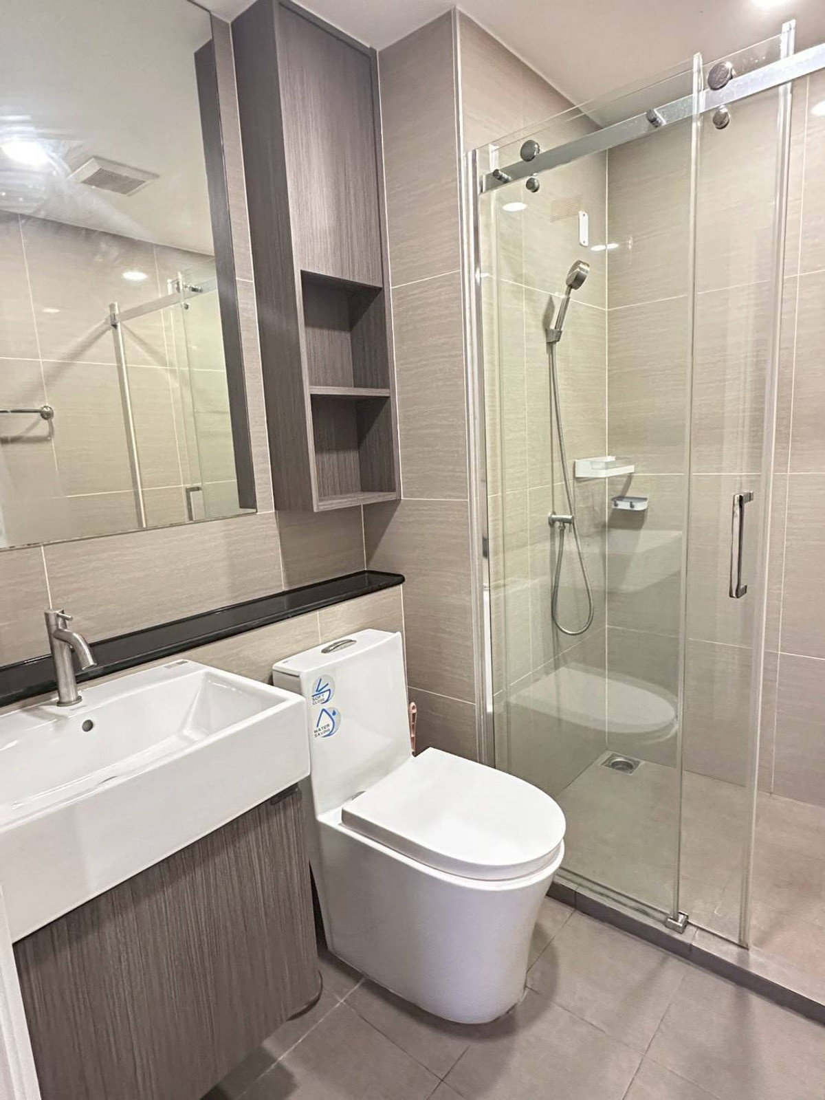 For RentCondoOnnut, Udomsuk : Rent 1 bedroom, 1 bathroom, Green Ville 2, Sukhumvit 101.