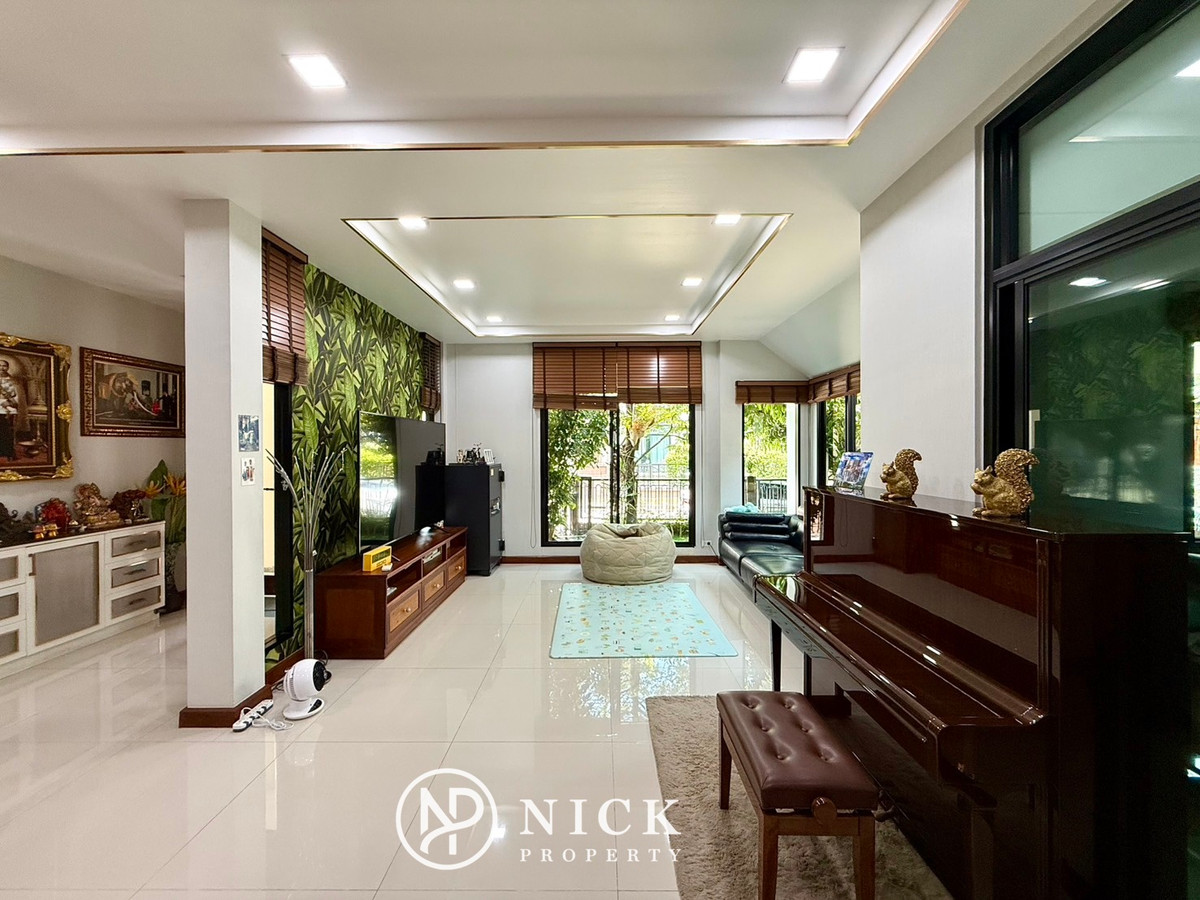 ขายบ้านนวมินทร์ รามอินทรา : LADDAROM ลัดดารมย์ วงแหวน-รามอินทรา : บ้านเดี่ยวหลังใหญ่ Hi Class สังคมมีระดับ ตกแต่งจัดเต็ม สุดยอดของ ฮวงจุ้ย บ้านเลขที่ 9