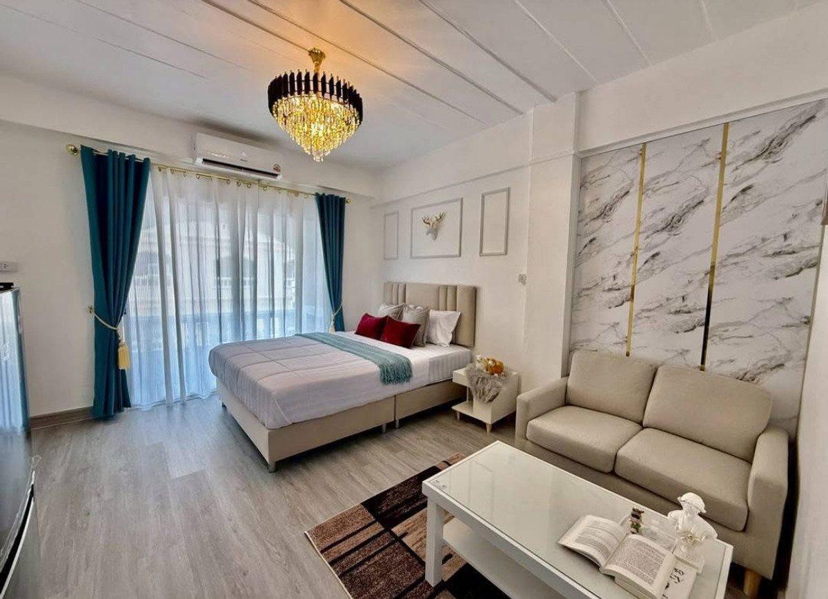 ขายคอนโดพัทยา บางแสน ชลบุรี สัตหีบ : ขายด่วน ห้องสตูดิโอ ตกแต่งใหม่ทั้งหมด ใจกลางเมืองพัทยา 