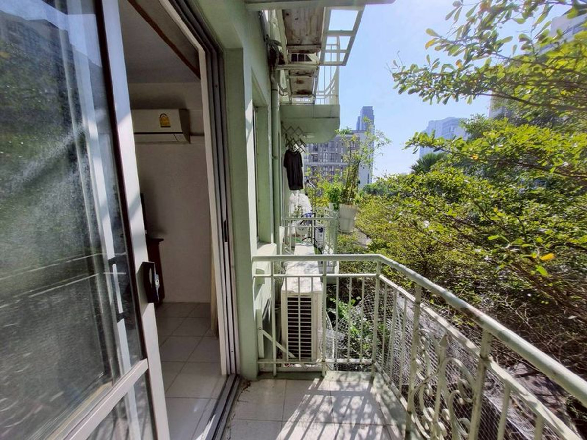 For RentCondoSukhumvit, Asoke, Thonglor : 💸 Only 15,000/month! Raintree Villa Thonglor, Studio room, garden view, has washing machine, ready to move in.