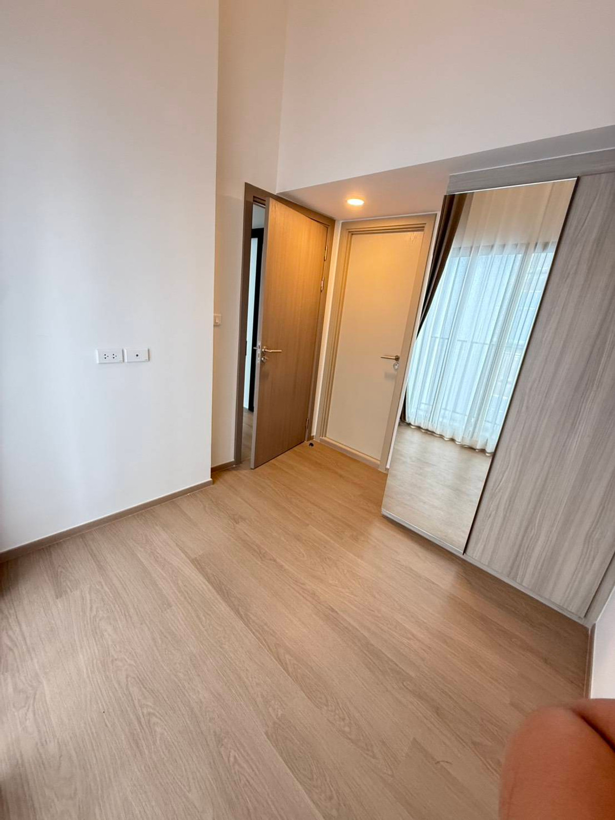 ให้เช่าคอนโดปิ่นเกล้า จรัญสนิทวงศ์ : เช่า 2 ห้องนอน 1 ห้องน้ำ ออริจิ้น เพลย์ บางขุนนนท์ ทริปเปิ้ล สเตชั่น