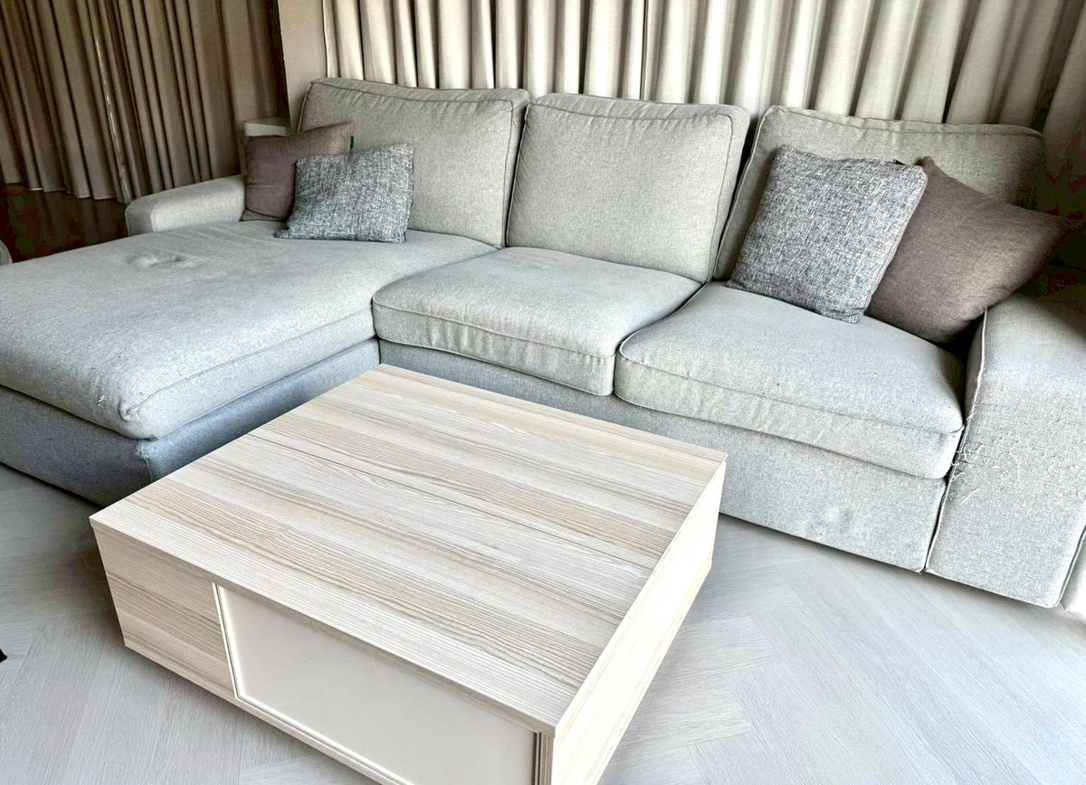 For SaleHousePathum Thani,Rangsit, Thammasat : Centro Phahol - Vibhavadi 2 / 4 Bedrooms (FOR SALE) BNS062