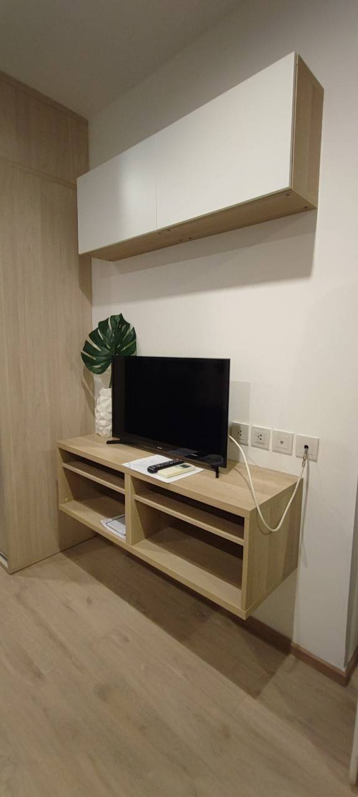 ขายคอนโดสยาม จุฬา สามย่าน : IDEO Q Chula - Samyan / Studio (SALE WITH TENANT), ไอดีโอ คิว จุฬา - สามย่าน / ห้องสตูดิโอ (ขายพร้อมผู้เช่า) BJ126