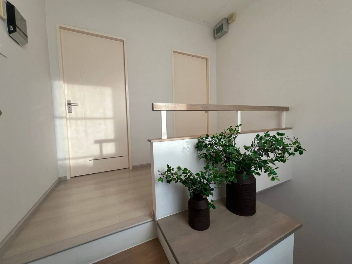 For RentHouseSamut Prakan,Samrong : For rent, 2-story detached house, Villaggio Village, Bangna, Soi ABAC Bangna, beautiful house, fully furnished, ready to move in, price 38,000 baht.