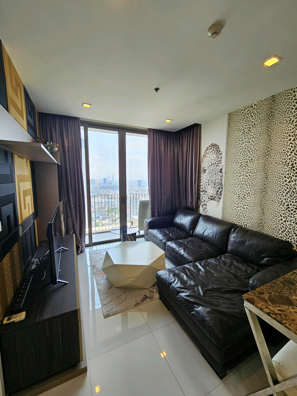 คอนโดสาทร นราธิวาส : Rent/Sell Condo Nara9 Corner unit High floor 1Bed 39th floor 43sqm.