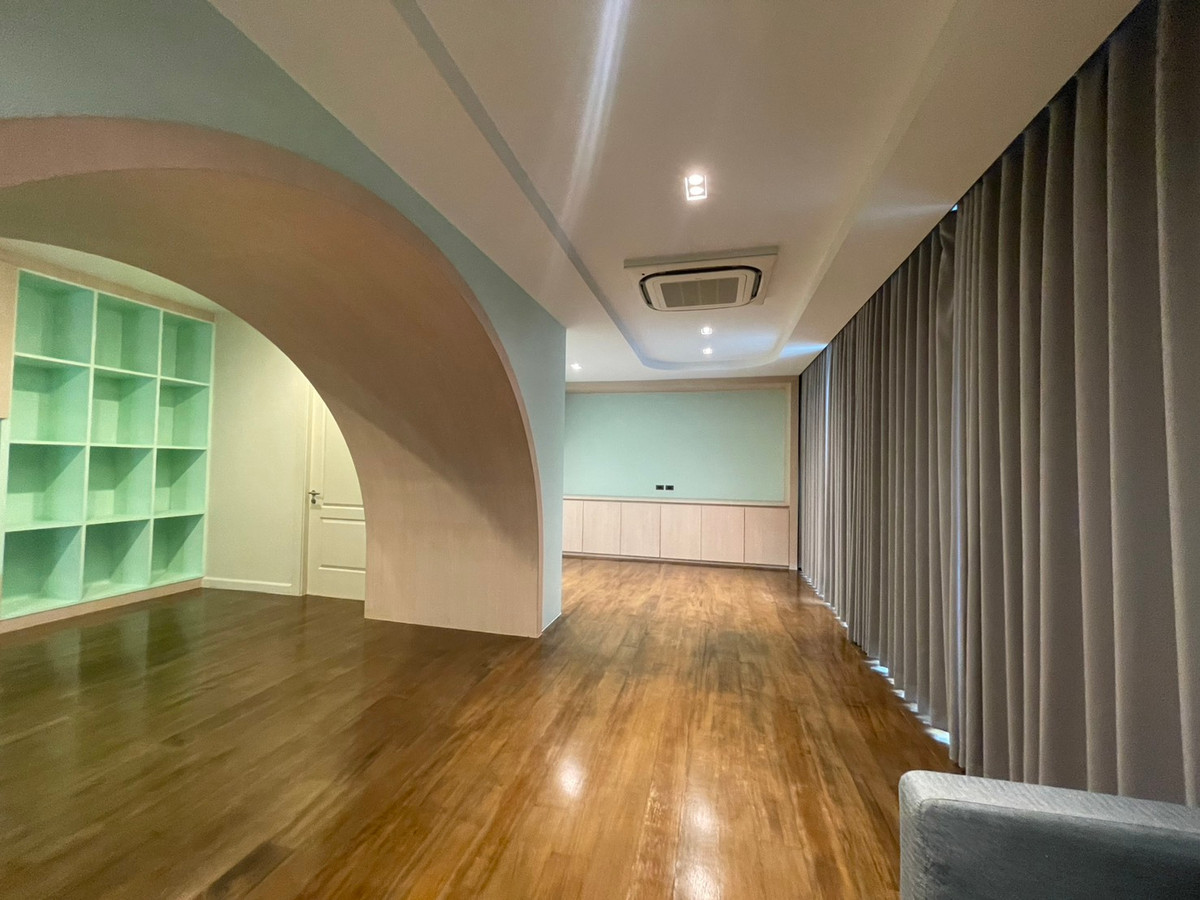 For RentHouseEakachai, Bang Bon : The Pavilla (Private Residences) Bangbon 3 Luxury House for Rent 4 Bedrooms 485 Sq.m. Please call: 062-496-6454