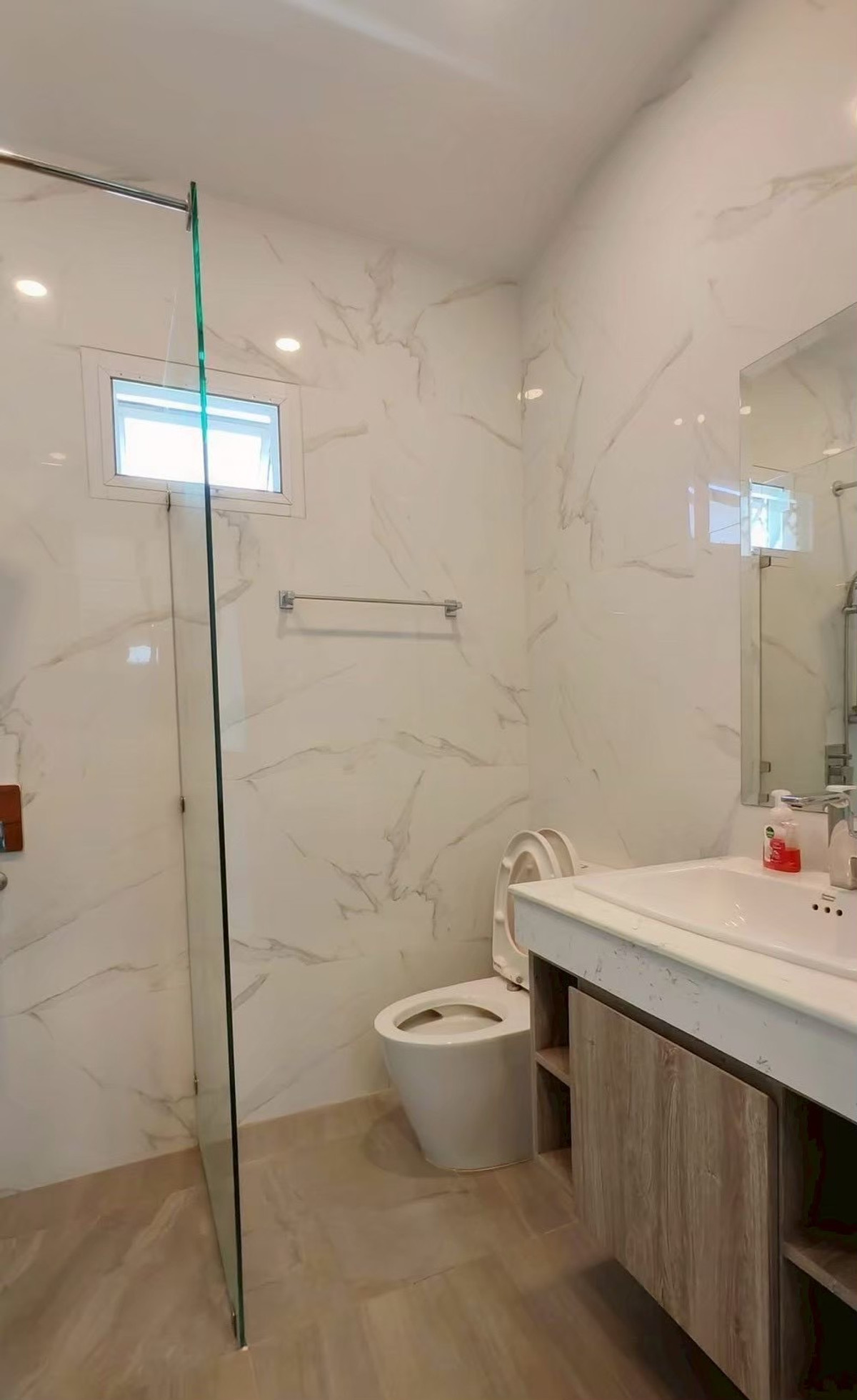 ขายหัวหิน ประจวบคีรีขันธ์ : ด่วน ขายพูลวิลล่าวิวเขาหลังมุม ราคาถูกที่สุดในโครงการ พร้อมดาดฟ้าชมวิวและสระว่ายน้ำส่วนตัว @Hua Hin Grand Hills