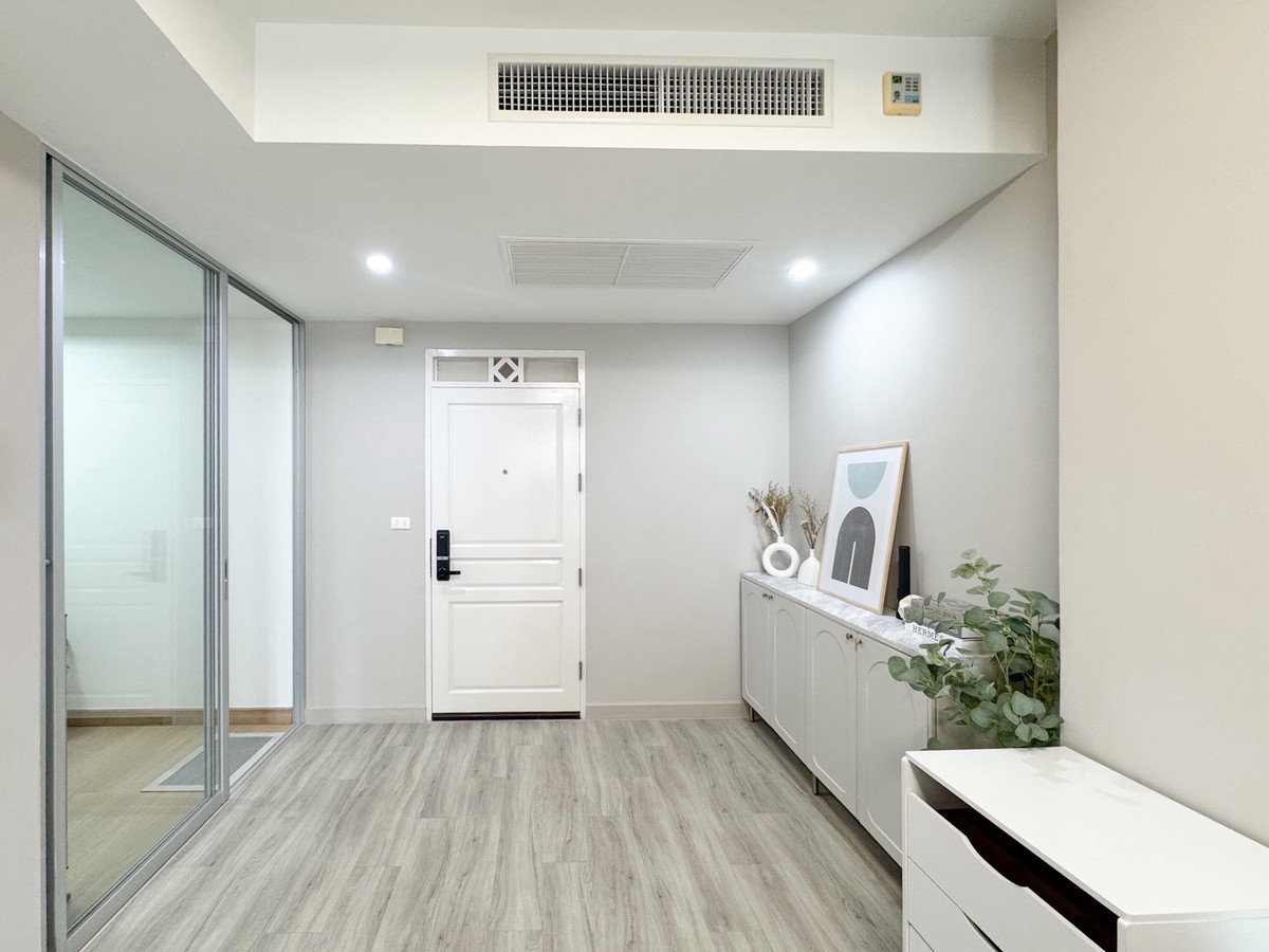 For SaleCondoWongwianyai, Charoennakor : sell !!! Supalai River Place Condo on Charoen Nakhon Road (supalai river place), beautifully decorated, ready to move in, view of the Chao Phraya River.