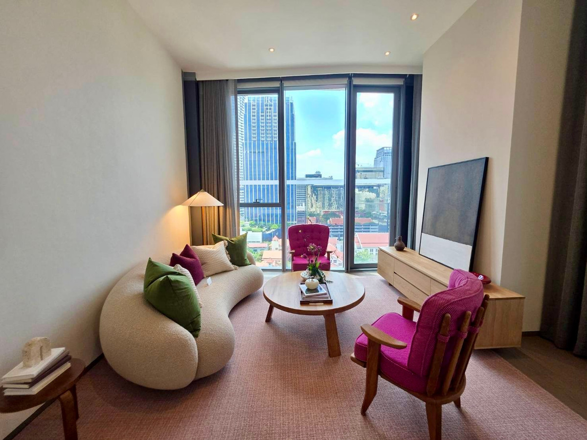 For SaleCondoWitthayu, Chidlom, Langsuan, Ploenchit : Scope Langsuan: 1bed 1bath + powder room 84.8 sqm. 45,500,000 Brand new Fully Furnished Am: 06561999198