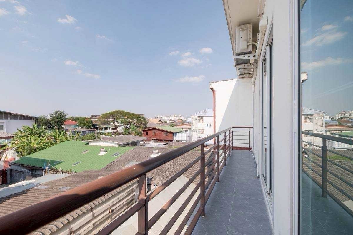 ให้เช่าทาวน์โฮมลาดพร้าว101 แฮปปี้แลนด์ : ให้เช่า Townhome บ้านบดินทร์ลาดพร้าว112 🌲🔆🔆 联排别墅出租，Baan Bodin Ladprao 112。