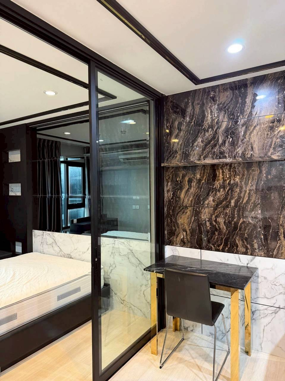 ให้เช่าคอนโดพระราม 9 เพชรบุรีตัดใหม่ RCA : ✅ LFA146 ✅ Line : @p2nproperty