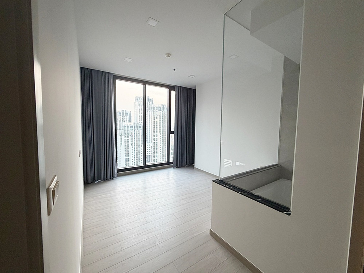 ขายคอนโดพระราม 9 เพชรบุรีตัดใหม่ RCA : สอบถามโทร : 095-254-6826 Condo One9Five Asoke-Rama 9 (โควต้าต่างชาติ-ไทย) ขนาด 69.5 ตารางเมตร 2 ห้องนอน 2 ห้องน้ำ ชั้น27 ตึกB ขายถูกกว่าโครงการ