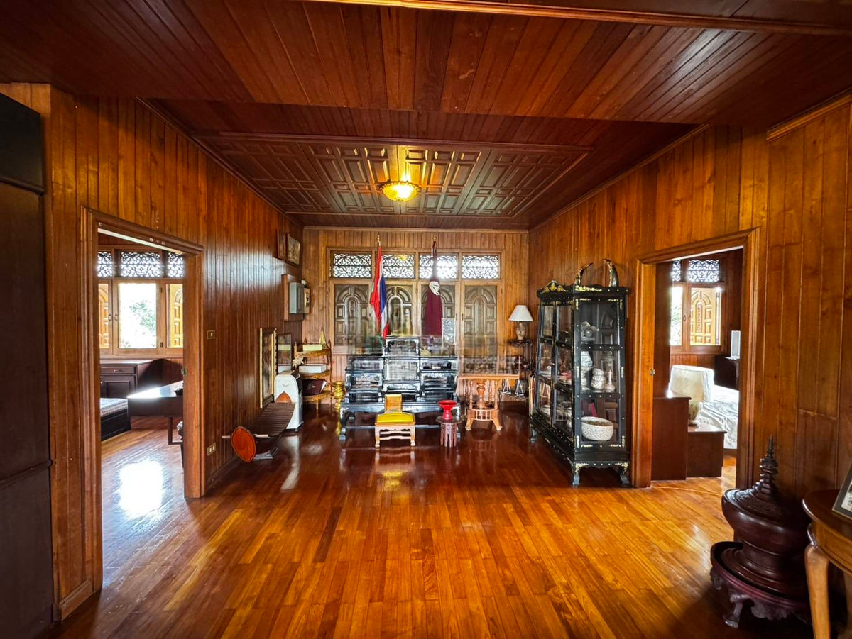 ขายที่ดินเชียงใหม่ : 95873 - ขายที่ดินพร้อมบ้านไม้สักทอง ใจกลางทำเลทองเชียงใหม่