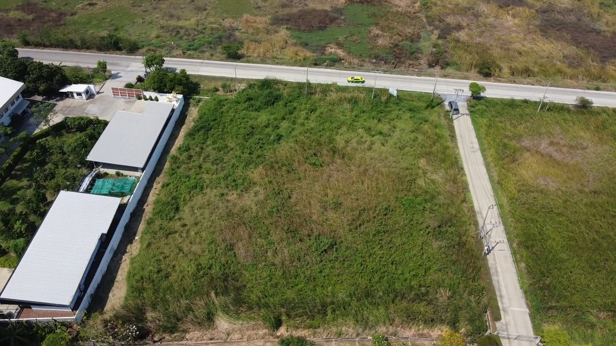 For SaleLandLadkrabang, Suwannaphum Airport : 📊 Land for sale for investment, high potential, Lat Krabang - Chalong Krung