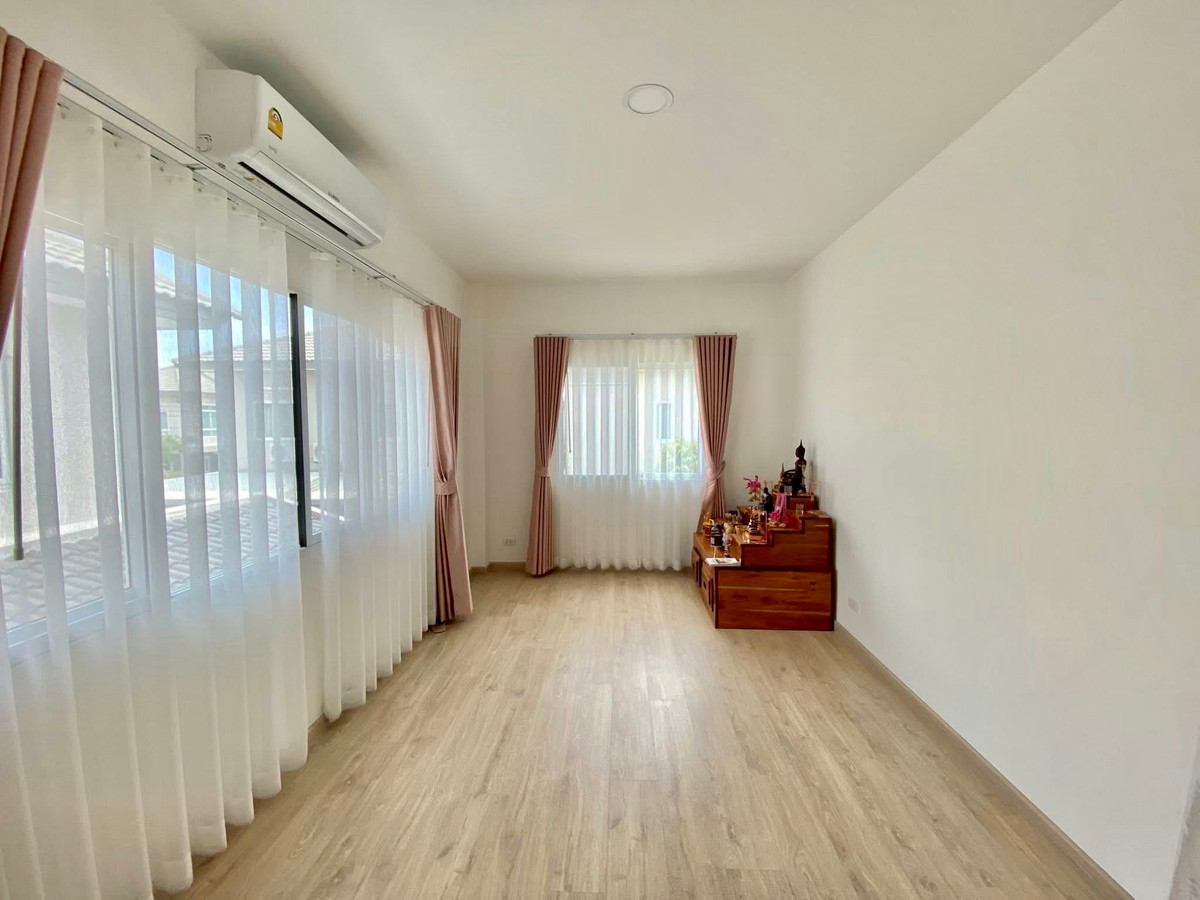 ขายบ้านพระราม 5 ราชพฤกษ์ บางกรวย : คาซ่า วิลล์ ปิ่นเกล้า - ศรีรัช / 3 ห้องนอน (ขาย), Casa Ville Pinklao - Sirat / 3 Bedrooms (FOR SALE) BNS032