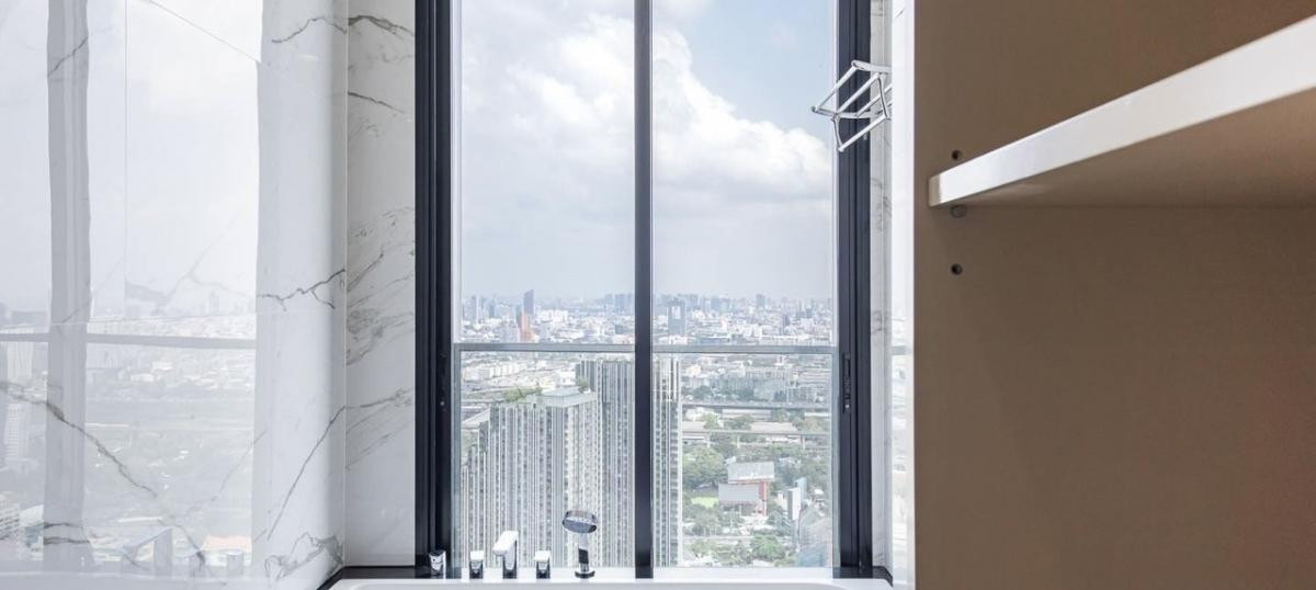 ขายคอนโดวิทยุ ชิดลม หลังสวน : Noble Ploenchit / 2 Bedrooms (FOR SALE), โนเบิล เพลินจิต / 2 ห้องนอน (ขาย) BJ019
