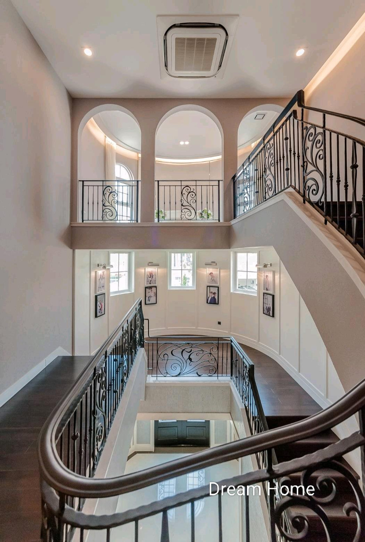 บ้านบางนา แบริ่ง ลาซาล : คฤหาสน์หรู 5 ห้องนอน นันทวัน บางนา กม.7 Tel: 083-966-3665