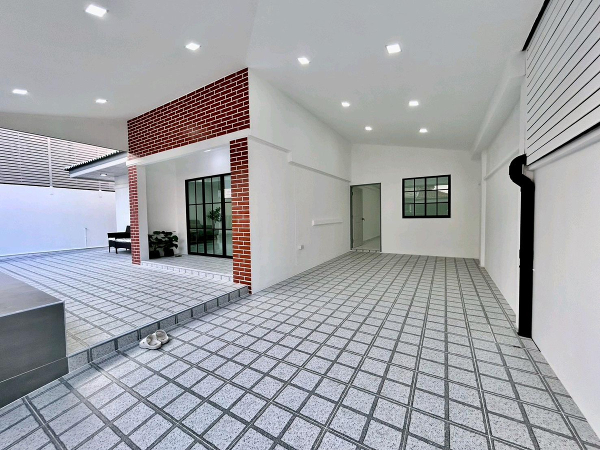 For SaleHouseNawamin, Ramindra : 2-storey detached house, beautifully decorated, ready to move in, location next to the road along Khlong Song. 
Price only 4,990,000 baht