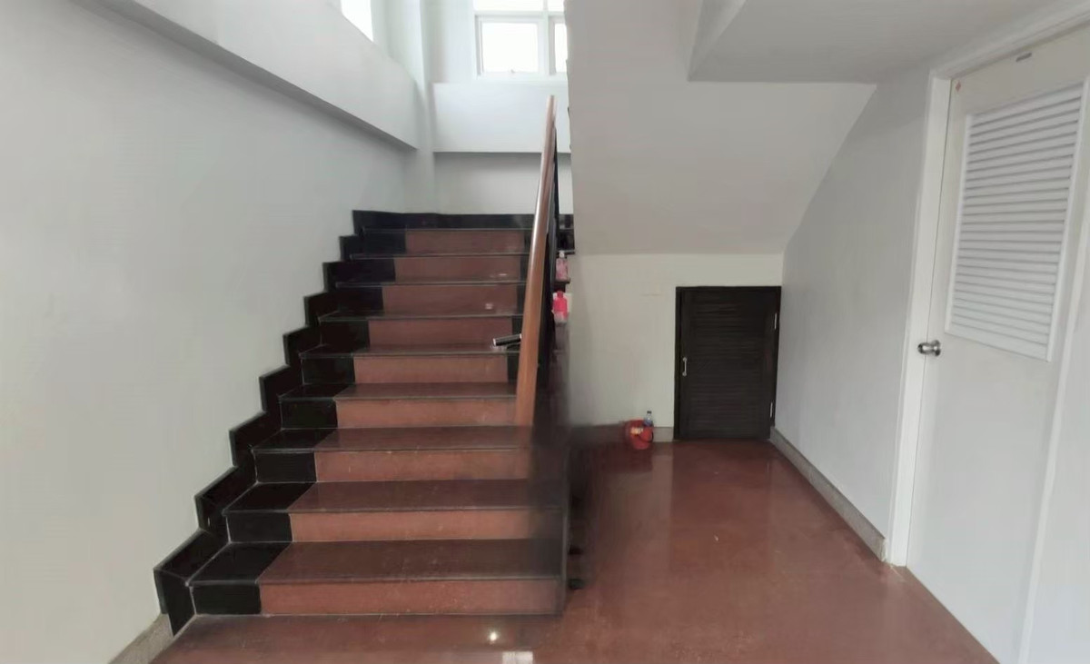 ให้เช่าโฮมออฟฟิศราษฎร์บูรณะ สุขสวัสดิ์ : โฮมออฟฟิต 2 อาคาร 6 คูหา ตกแต่งสวยงาม ให้เช่า ย่านพระราม2-พุทธบูชา ใกล้โรงพยาบาลบางปะกอก 9 อินเตอร์เนชั่นแนล เพียง 950 เมตร