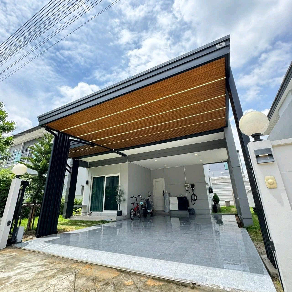 ให้เช่าบ้านปทุมธานี รังสิต ธรรมศาสตร์ : 🏡 "ให้เช่าบ้านเดี่ยว"
 หมู่บ้าน​เซ็นโทร พหล-วิภา2 ทำเลดีมาก ใกล้ ฟิวเจอร์ปาร์ค
🔥  เฟอร์นิเจอร์ครบพร้อมเข้าอยู่ได้เลย
