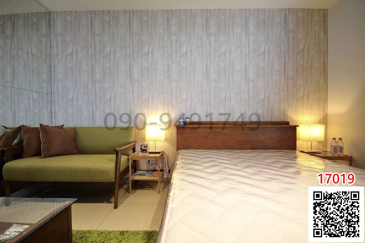 For SaleCondoSukhumvit, Asoke, Thonglor : Condo for sale: Lofts Ekkamai, large studio room, only 190 meters from BTS Ekkamai.
