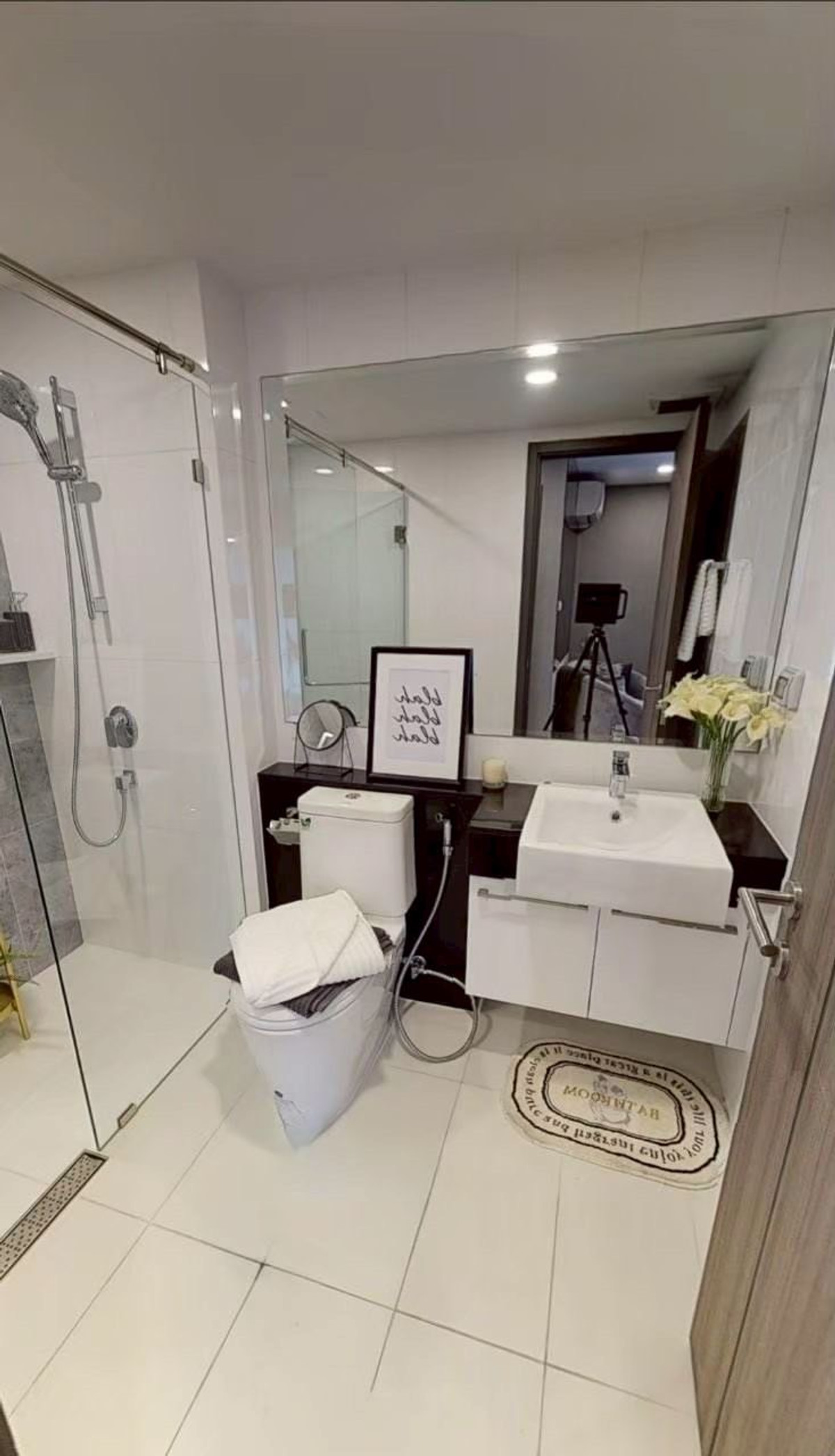 คอนโดพระราม 9 เพชรบุรีตัดใหม่ RCA : พร้อมขาย  4.79 🤝พร้อมเช่า  27,000 