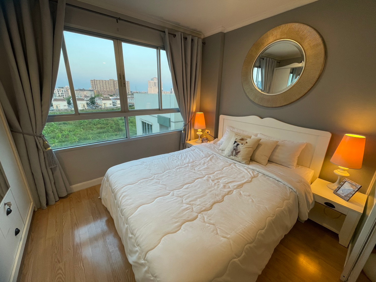 For RentCondoRamkhamhaeng, Hua Mak : Newly renovated condo for rent The room is beautifully decorated as described. Hurry and reserve before the university opens. Lumpini Vill Ramkamhang26 call 0896620022