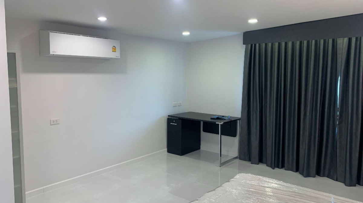 ให้เช่าบ้านโชคชัย4 ลาดพร้าว71 : บ้านเดี่ยว 2 ชั้น รีโนเวทใหม่ สไตล์โมเดิร์น ทำลเดี ให้เช่า ย่านลาดพร้าว-โชคชัย4 ใกล้โรงพยาบาลเปาโล โชคชัย 4 เพียง 2 กม.